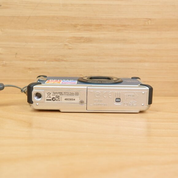 Pentax Optio W80 Waterproof 12MP Digital Camera – Tested & Working, Blue - Picture 8 of 9